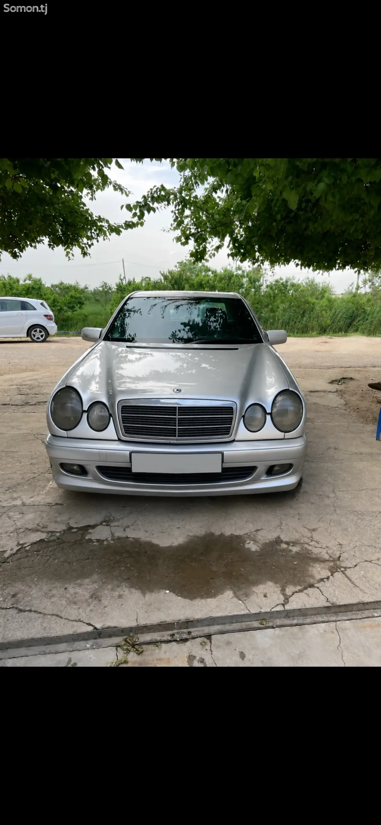 Mercedes-Benz E class 1996 · 2.3 MT