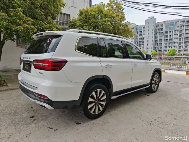 Roewe RX8 2018 · 2.0 AT