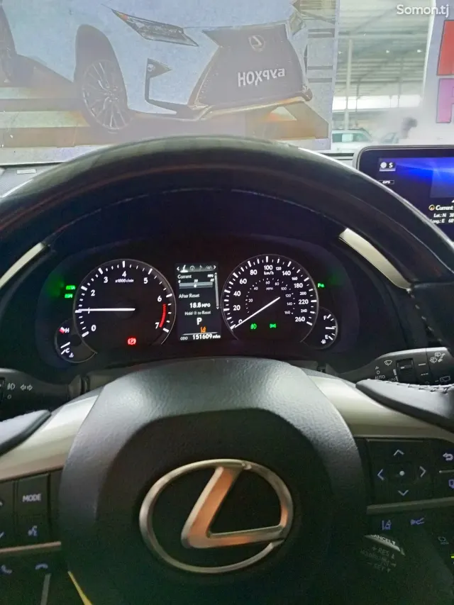 Lexus RX series 2017 · 3.5 AT