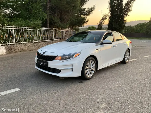 Kia Optima 2016 · 2.4 AT