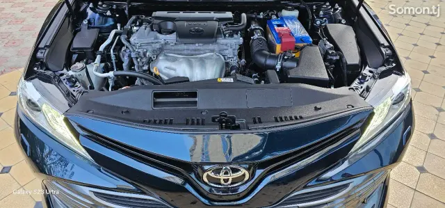 Toyota Camry 2019 · 2.5 AT