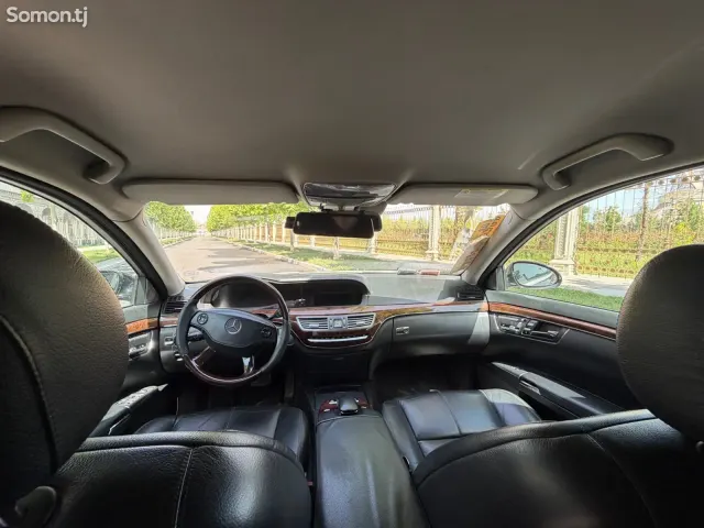 Mercedes-Benz S class 2006 · 3.5 AMT