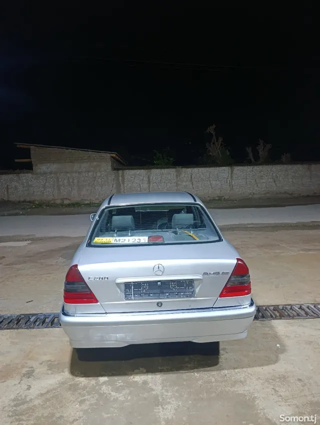 Mercedes-Benz C class 1998 · 2.0 MT