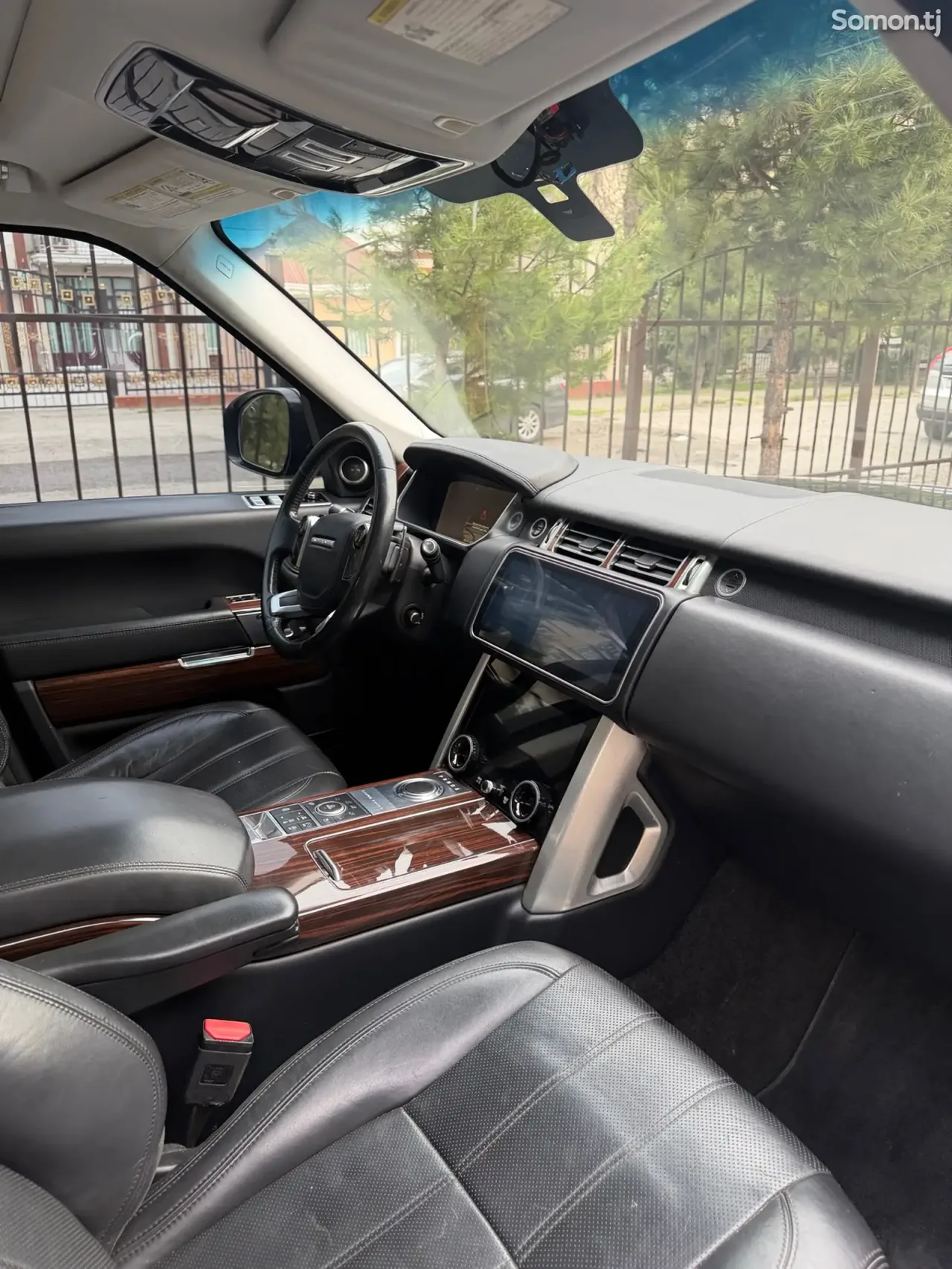 Land Rover Vogue 2016 · 5.0 AT