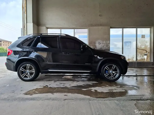 BMW X5 2010 · 3.5 AT