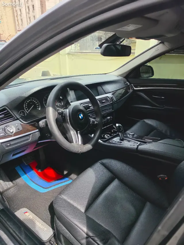 BMW 5 series 2012 · 2.0 AT