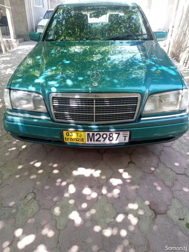Mercedes-Benz C class 1996 · 2.0 MT