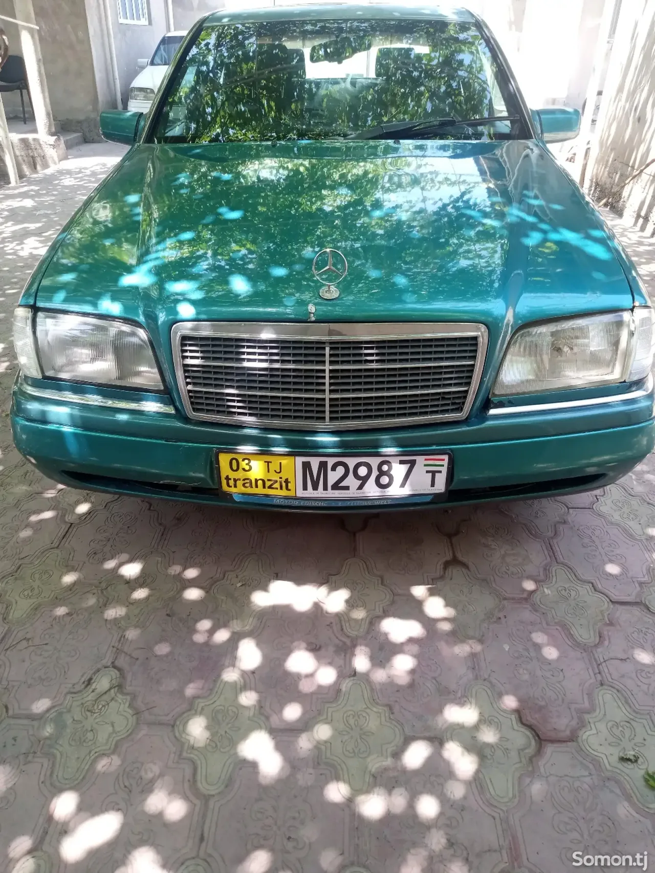 Mercedes-Benz C class 1996 · 2.0 MT