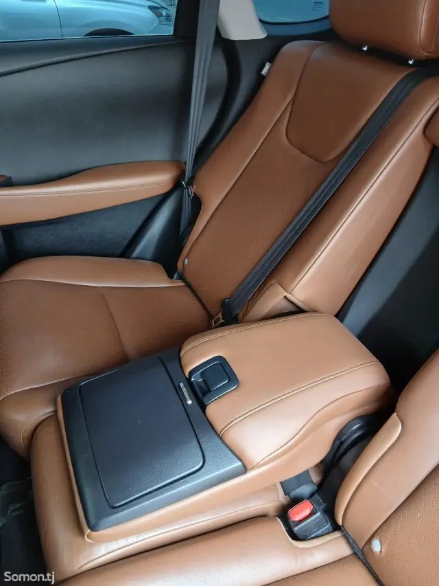 Lexus RX series 2015 · 3.5 AT