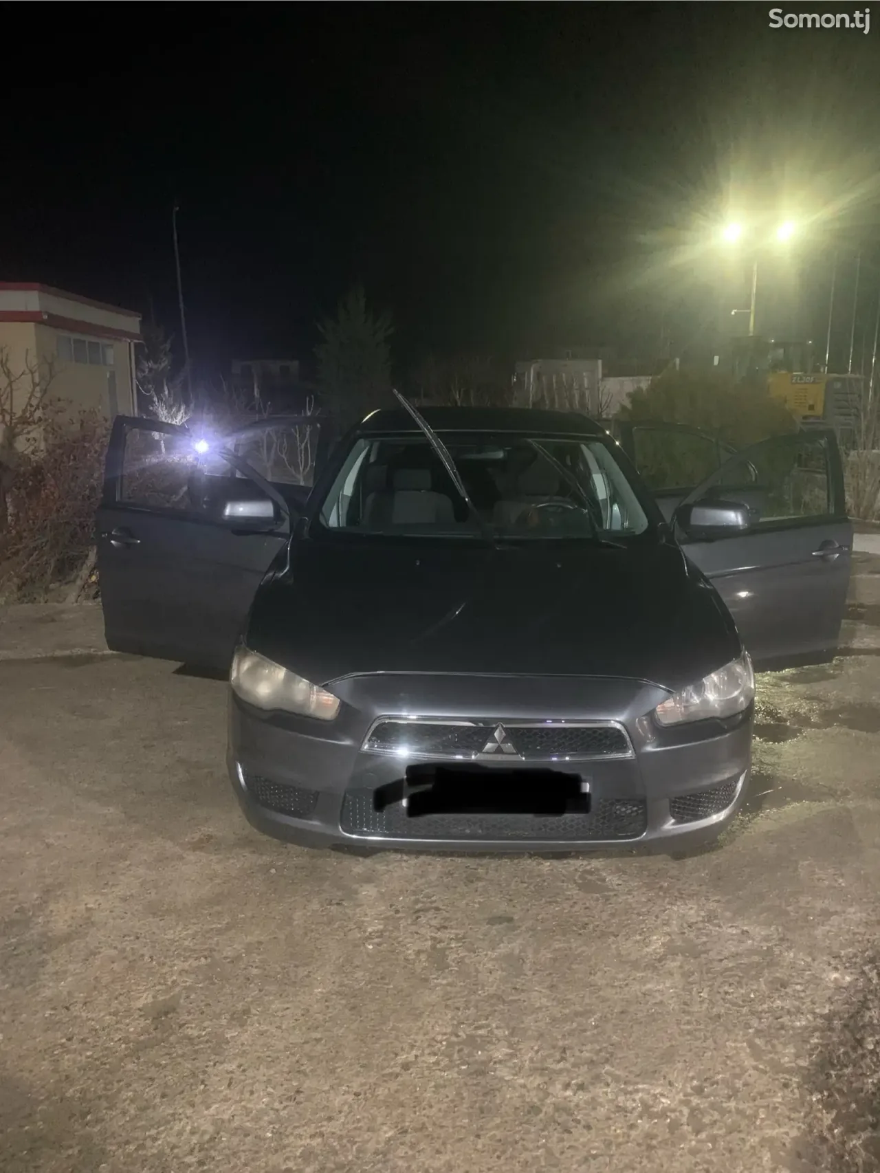 Mitsubishi Lancer 2010 · 1.5 MT