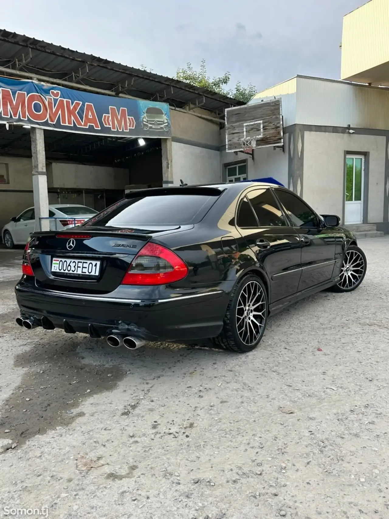 Mercedes-Benz E class 2008 · 5.5 AT
