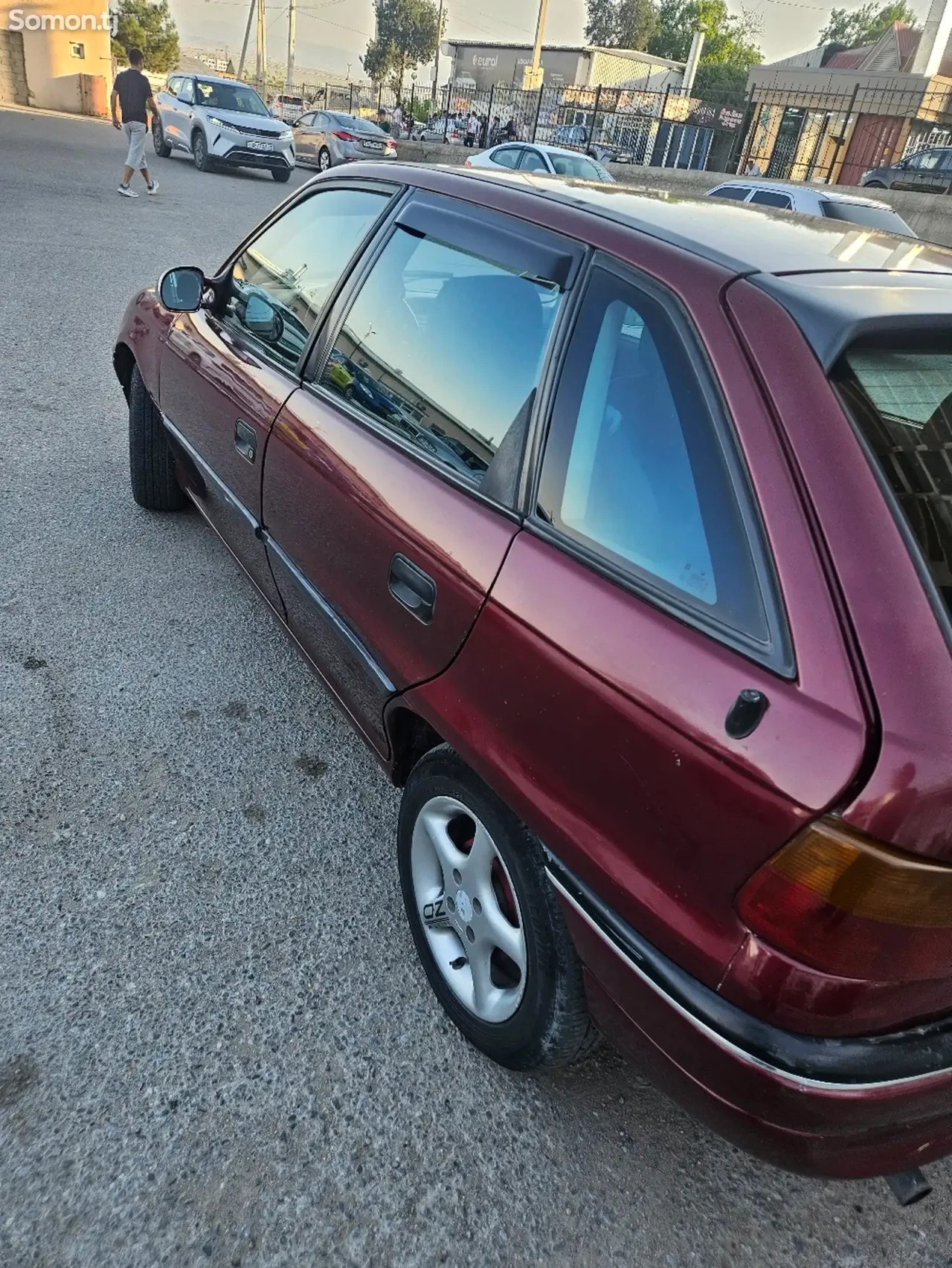 Opel Astra F 1997 · 1.6 AT