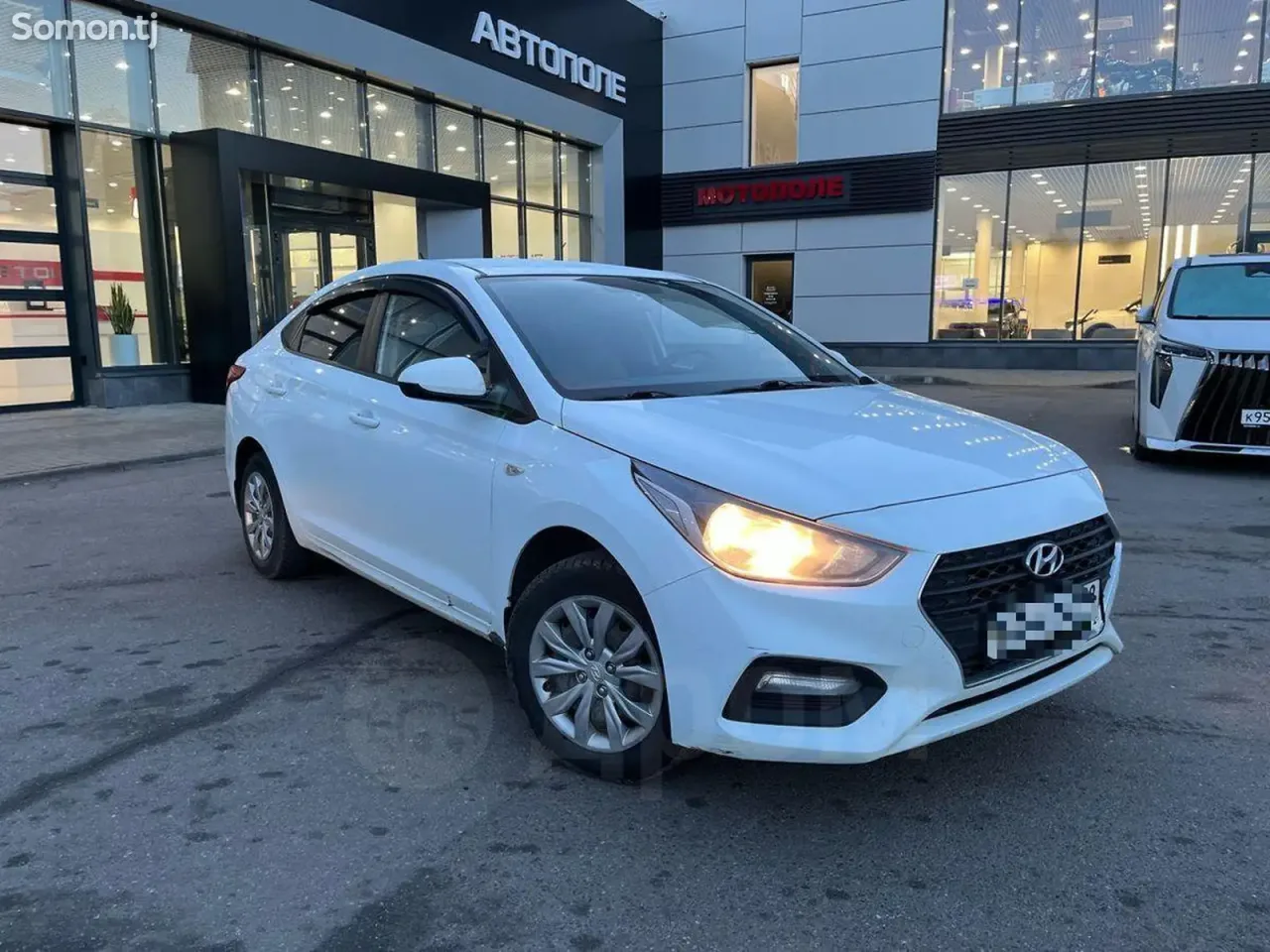 Hyundai Solaris 2019 · 1.4 MT
