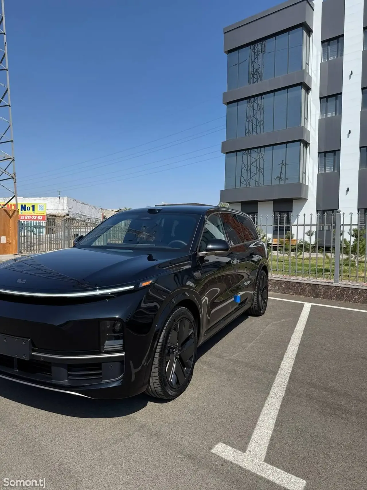 Li Auto (Lixiang) L9 2025 · 3.5 AMT