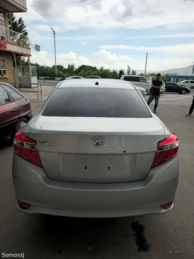 Toyota Yaris 2018 · 1.5 AT