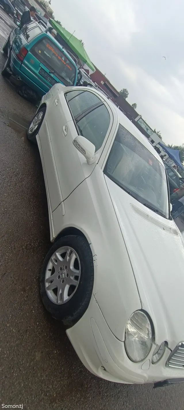 Mercedes-Benz W201 2008 · 3.5 AT