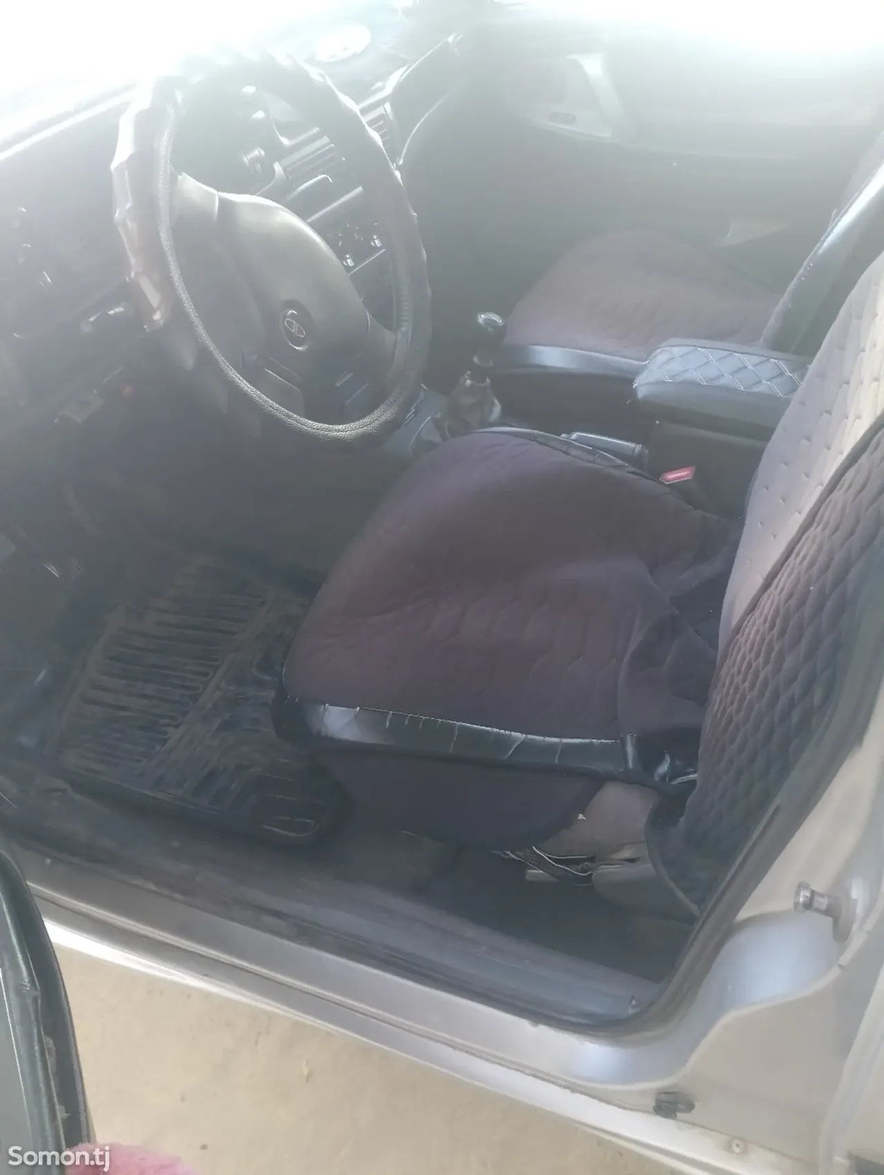 Daewoo Nexia 1994 · 1.6 MT