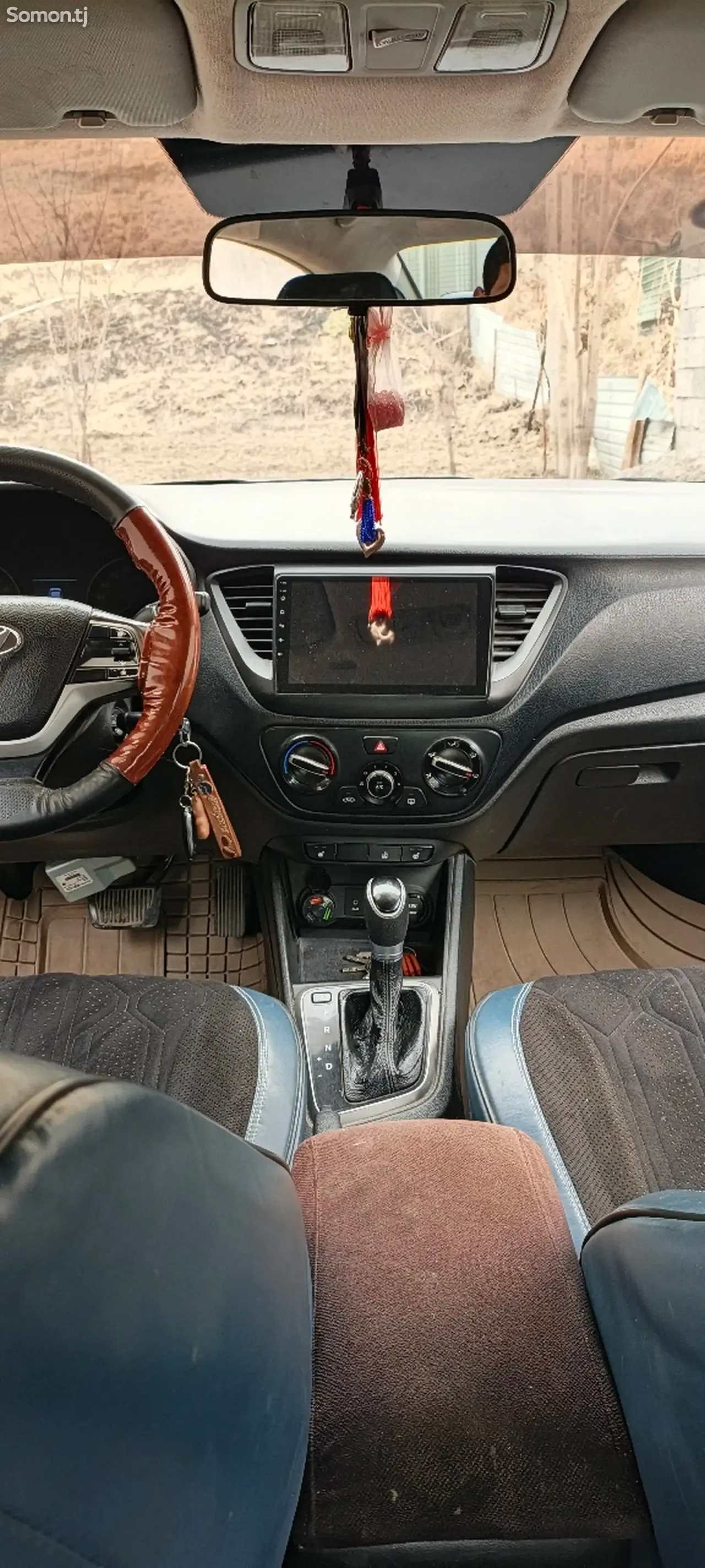 Hyundai Accent 2018 · 1.6 AT