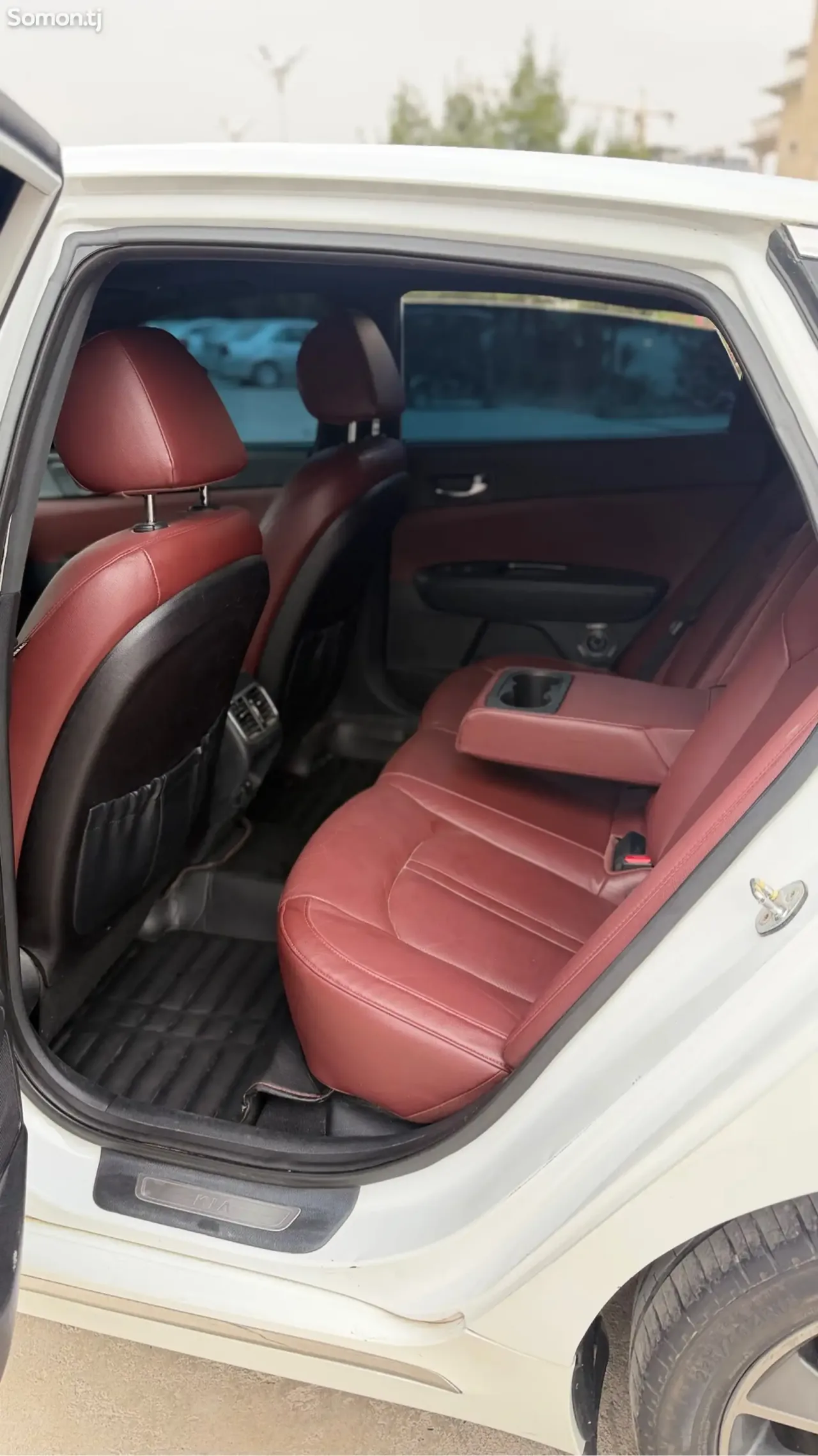 Kia Optima 2016 · 2.0 AT