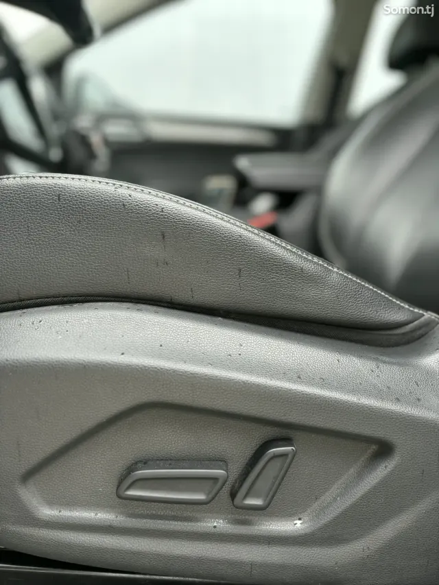 Roewe RX5 II 2016 · 2.0 AT