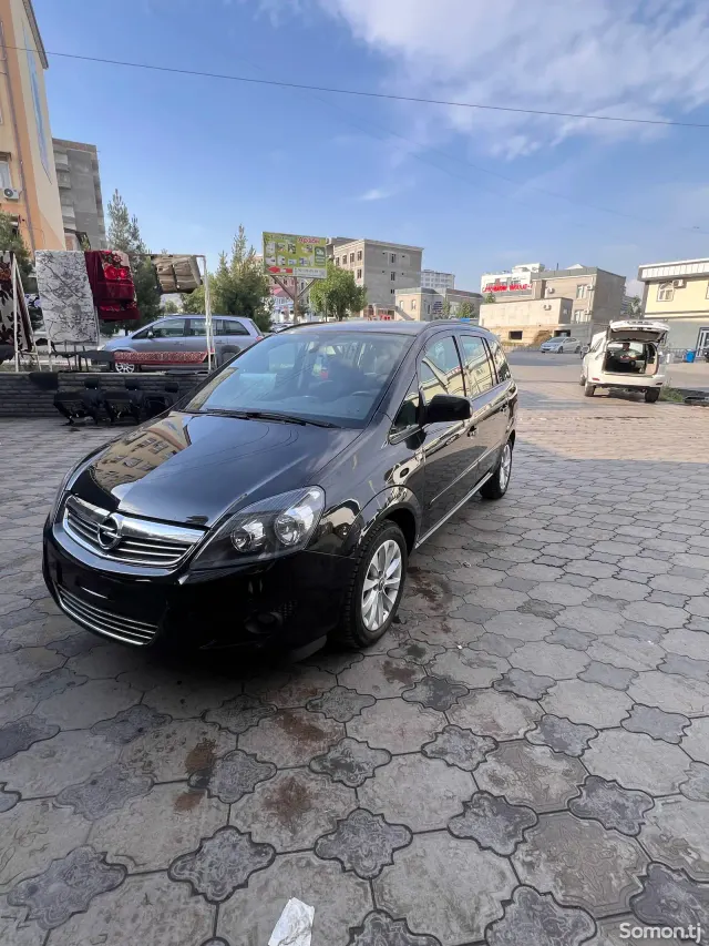 Opel Zafira 2014 · 1.8 MT