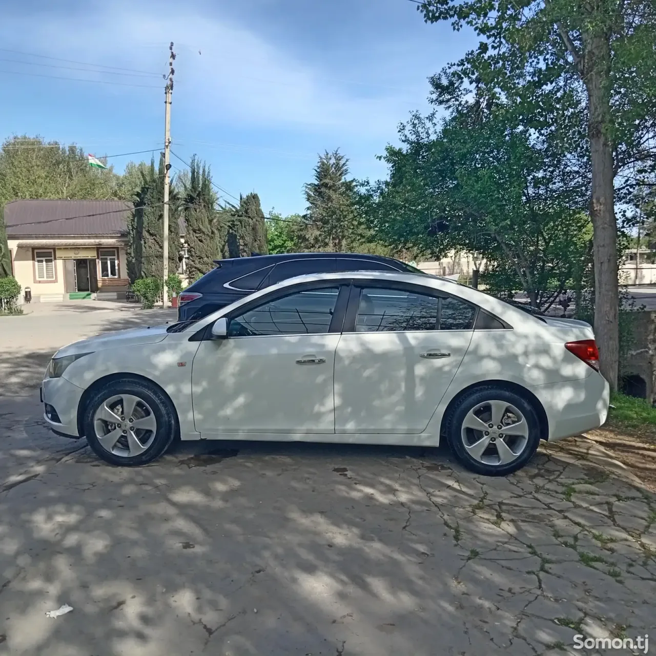 Chevrolet Cruze 2009 · 1.6 AT