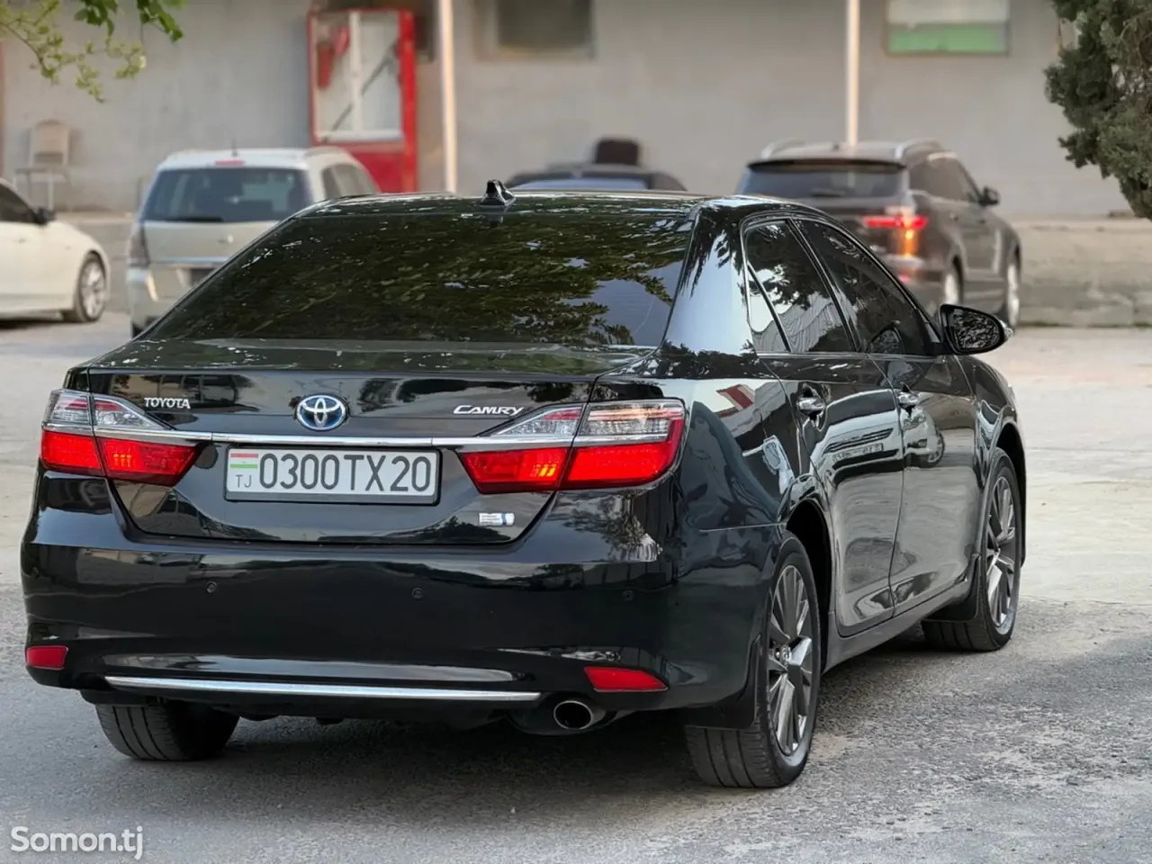 Toyota Camry 2017 · 2.5 AT