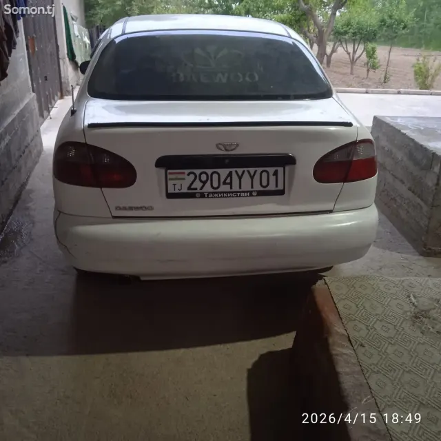 Daewoo Lanos 1997 · 1.6 MT