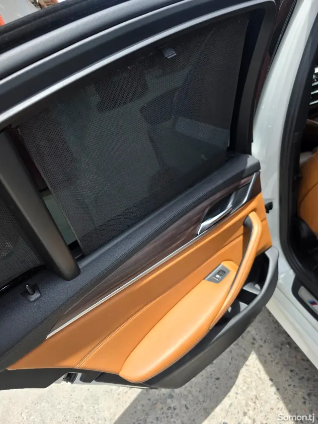 BMW 5 series 2017 · 2.0 AT