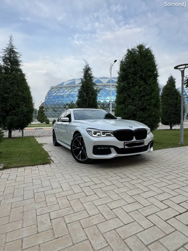 BMW 7 series 2019 · 3.0 AT