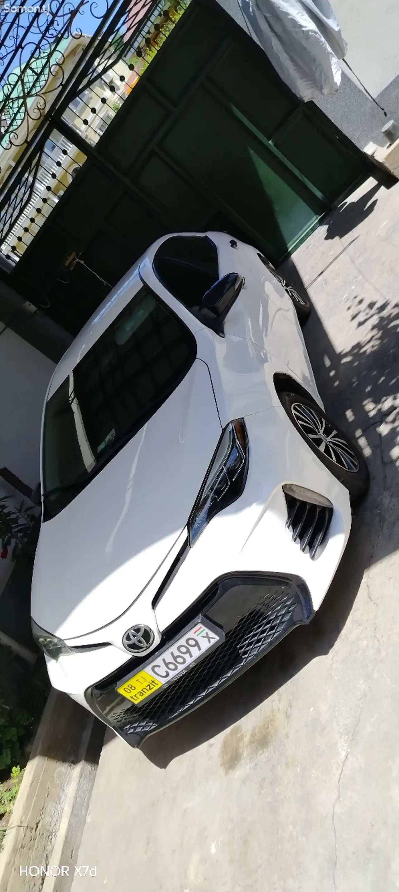 Toyota Corolla 2017 · 1.8 AT
