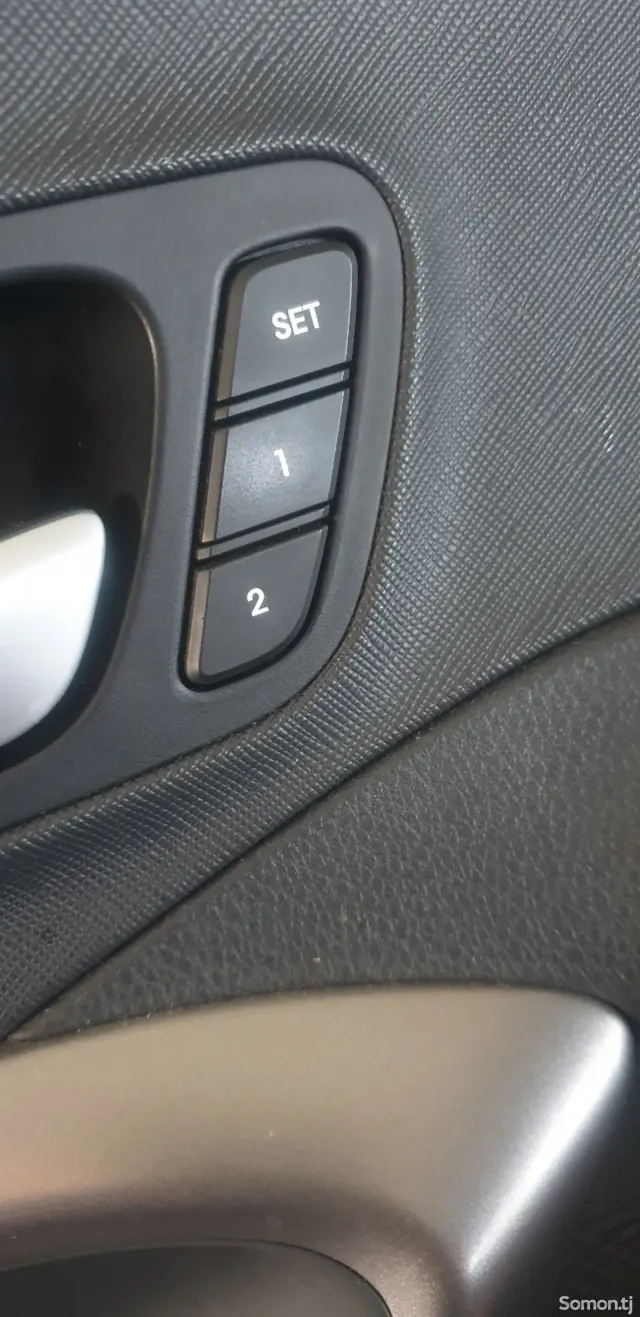 Hyundai Santa Fe 2014 · 2.0 AT