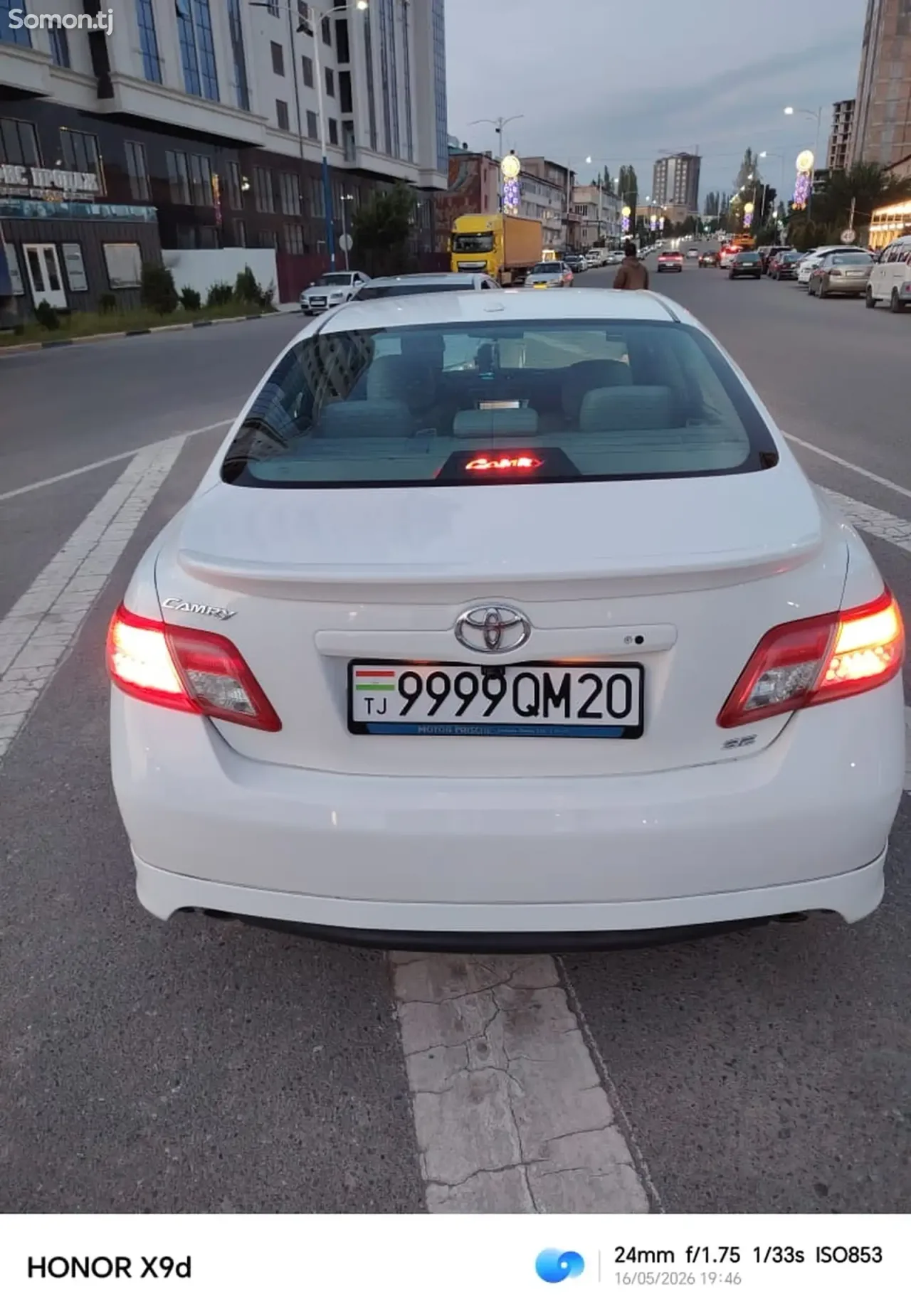 Toyota Camry 2011 · 2.5 AT