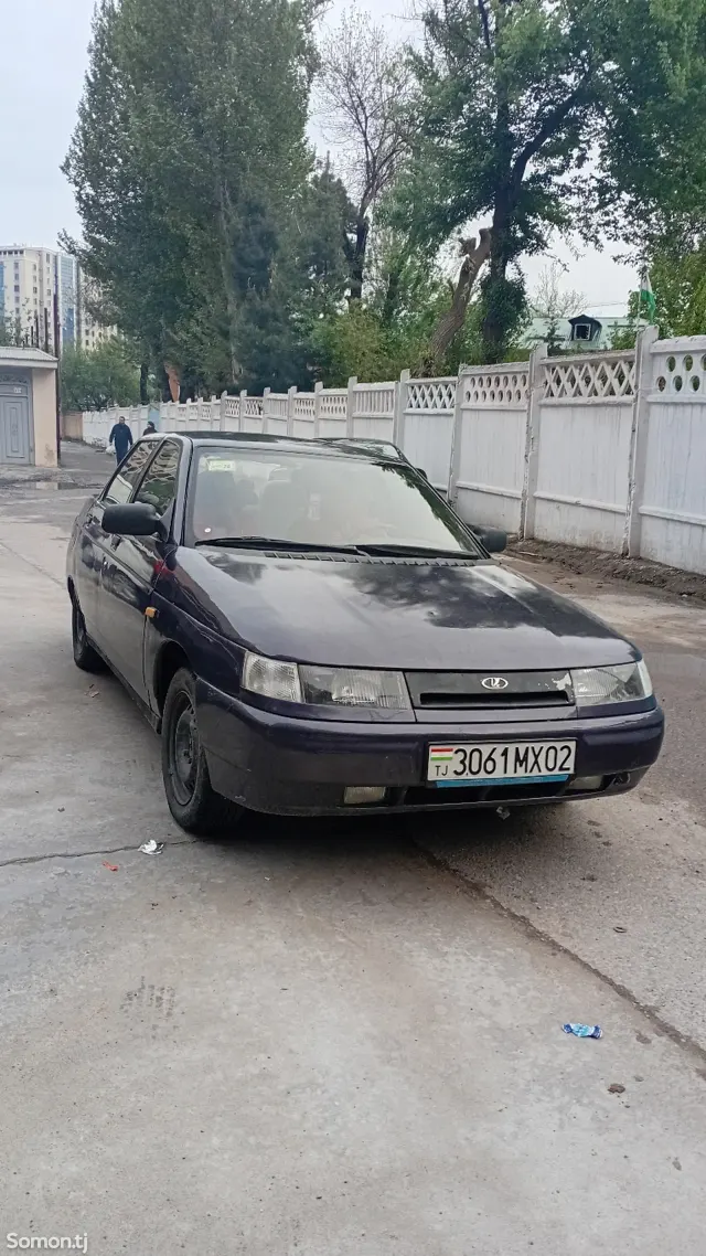 Lada (ВАЗ) 2110 2000 · 1.6 MT