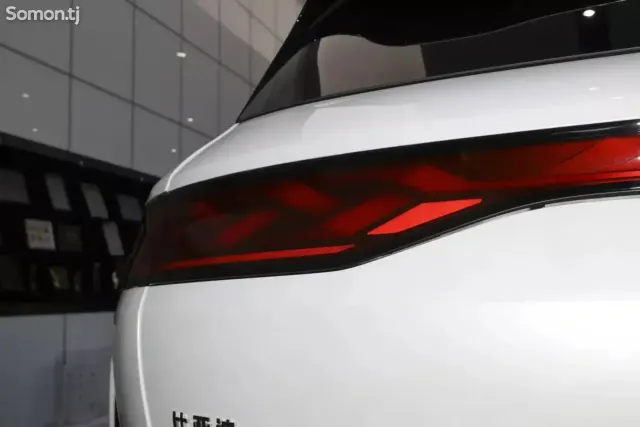 BYD Tang 2025 · AMT