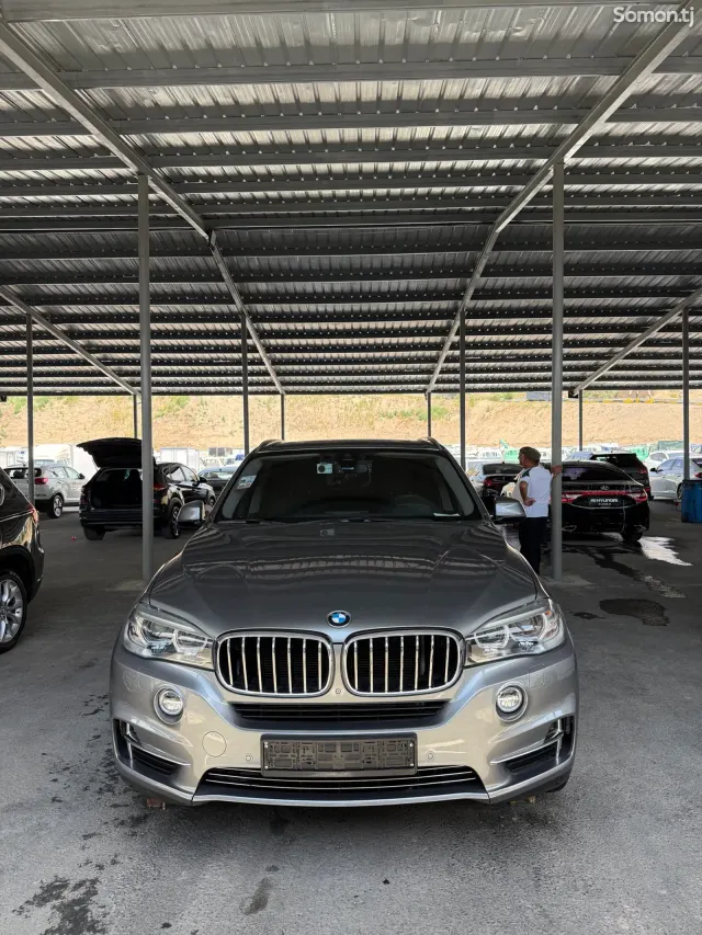 BMW X5 2015 · 3.0 AT