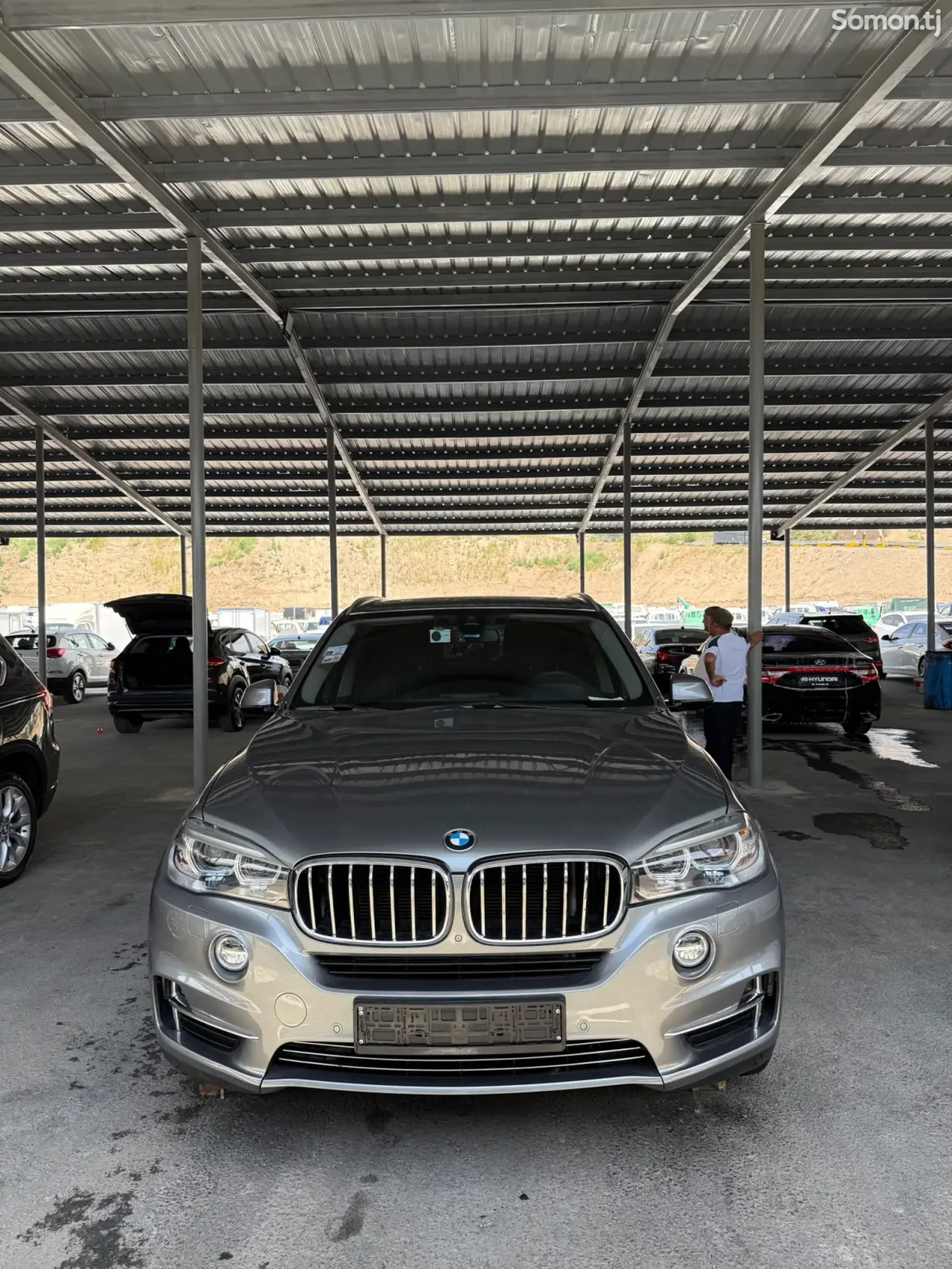 BMW X5 2015 · 3.0 AT
