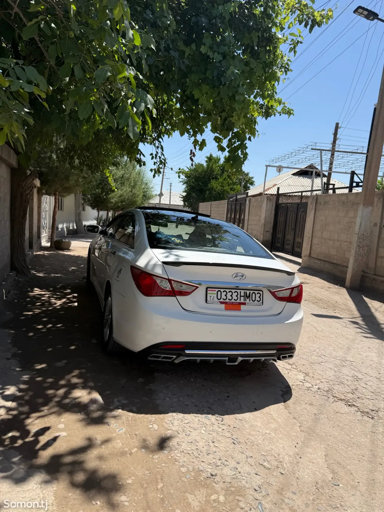 Hyundai Sonata 2011 · 2.0 AT