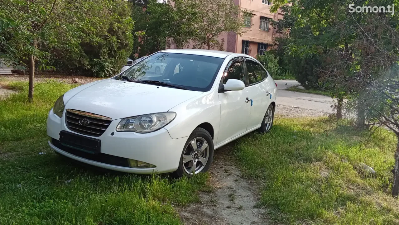 Hyundai Avante 2008 · 1.6 AT