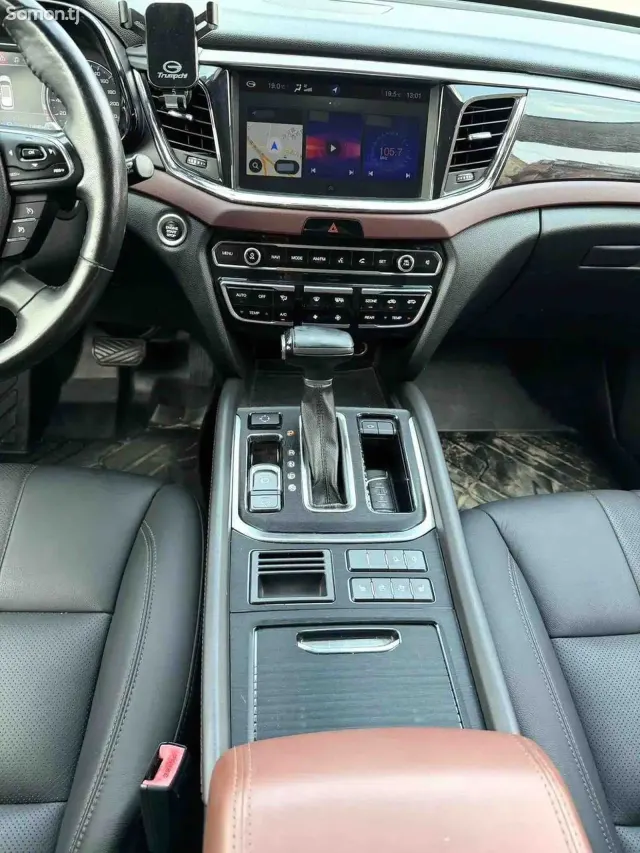 GAC Trumpchi GS8 2017 · 2.0 AT
