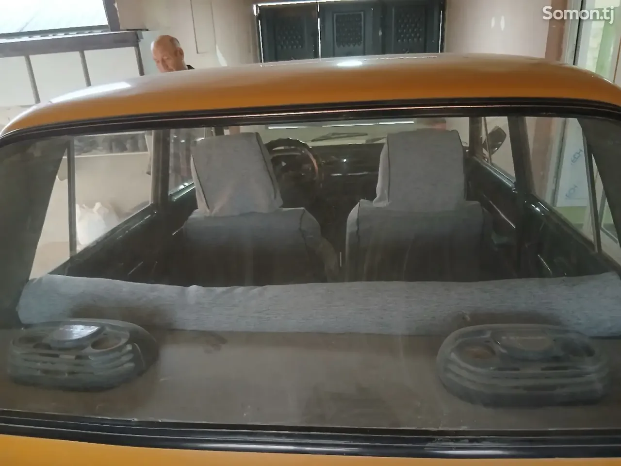 Lada (ВАЗ) 2106 1984 · 0.8 MT