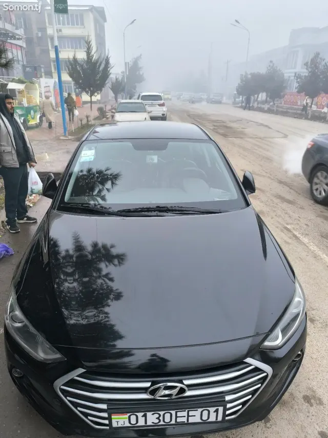 Hyundai Avante 2016 · 1.6 AT