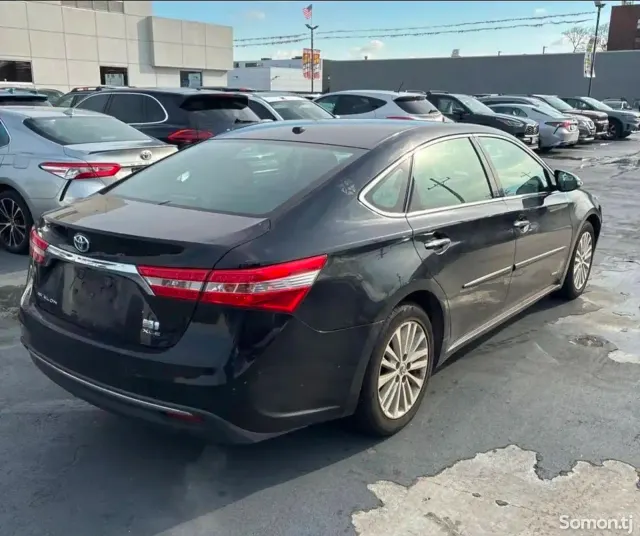 Toyota Avalon 2015 · 2.5 AT