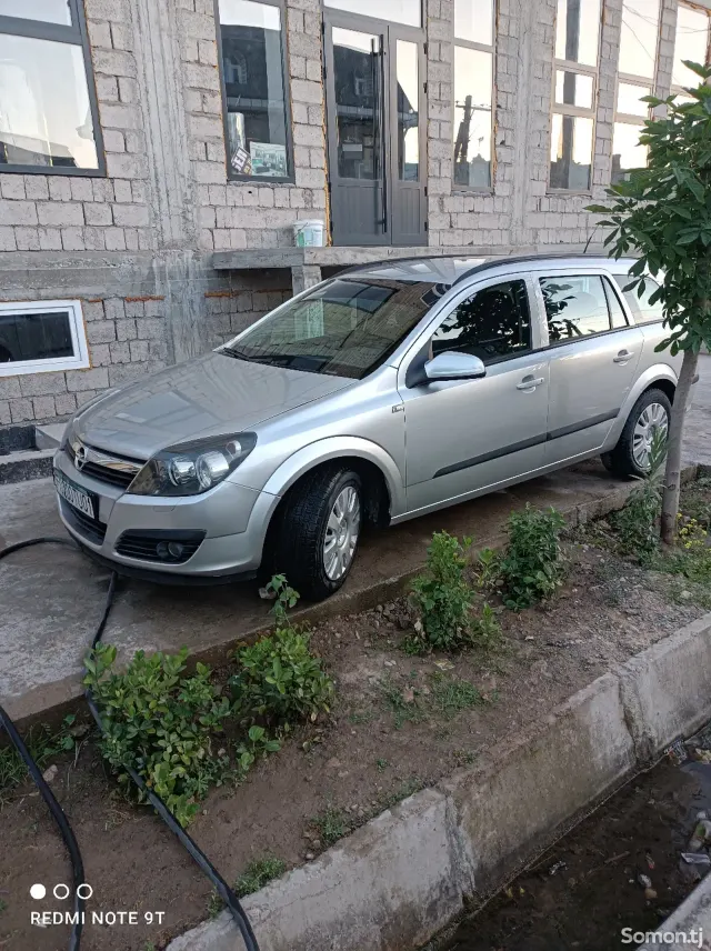 Opel Astra H 2006 · 1.8 AT