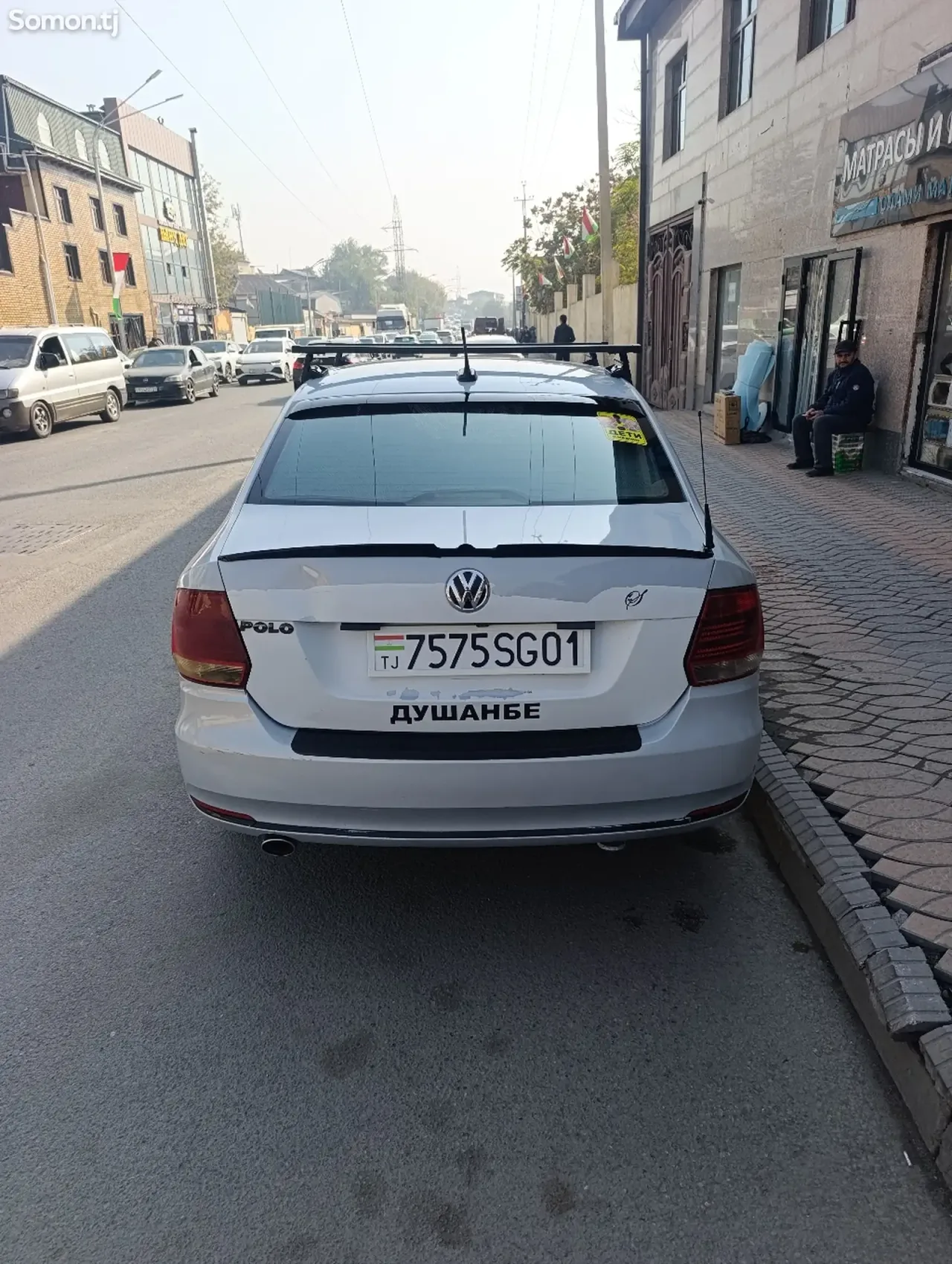 Volkswagen Polo 2018 · 1.6 MT