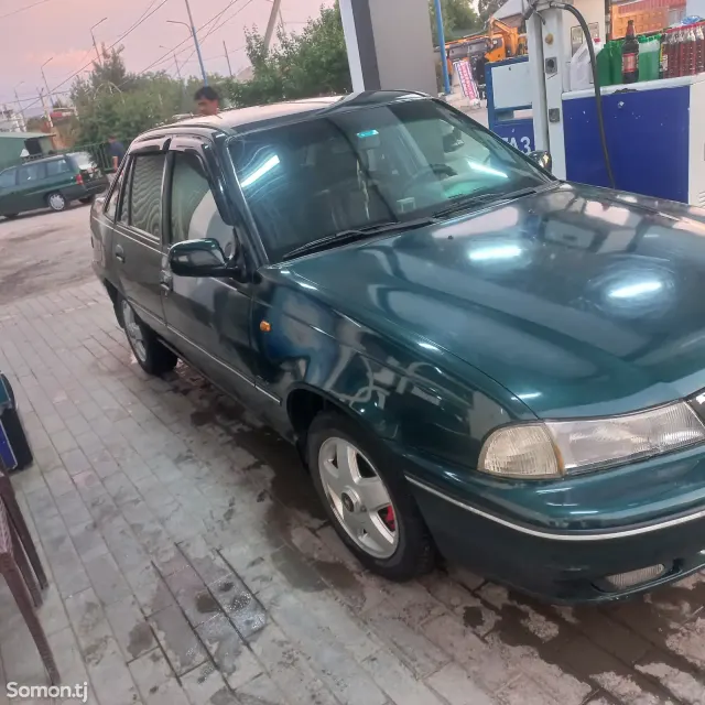 Daewoo Nexia 1997 · 1.6 MT