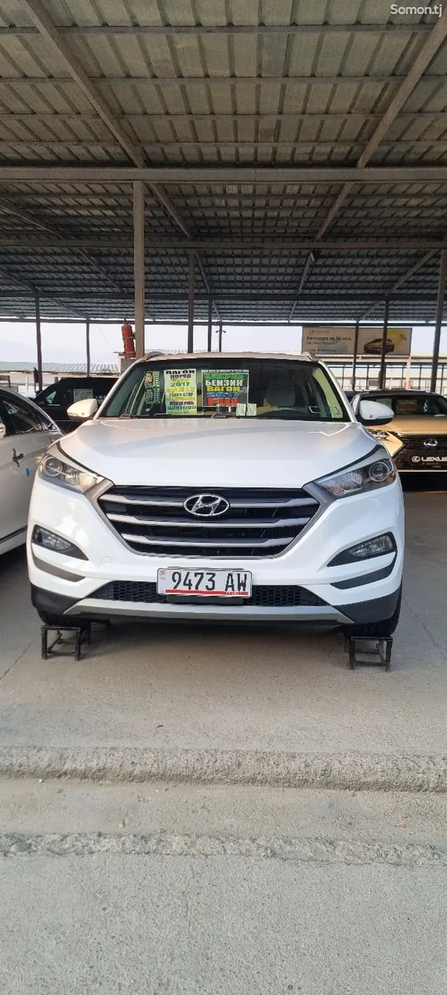 Hyundai Tucson 2017 · 1.6 AT
