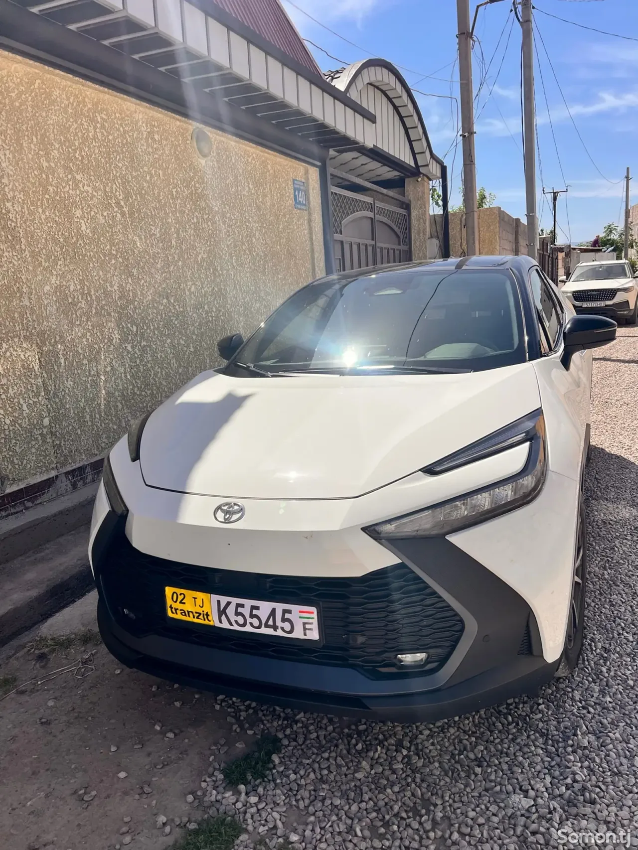 Toyota C-HR 2024 · 1.8 AT