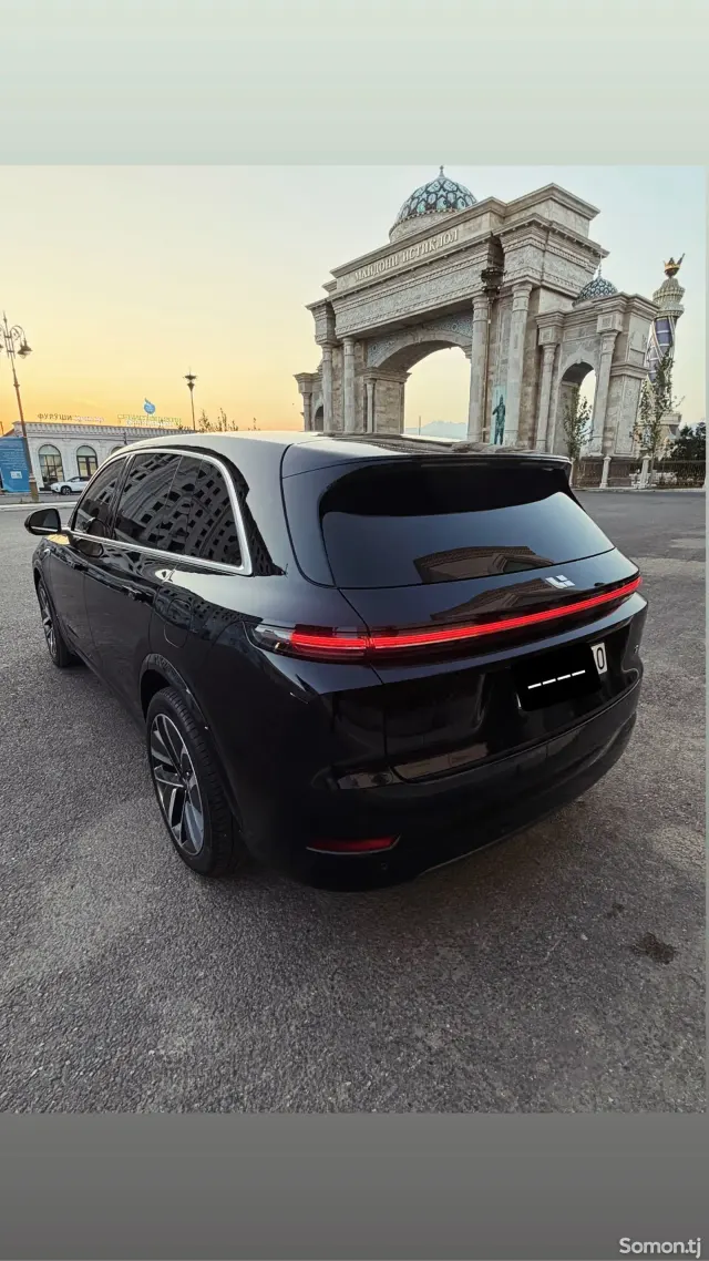 Li Auto (Lixiang) L7 2024 · 1.5 AMT