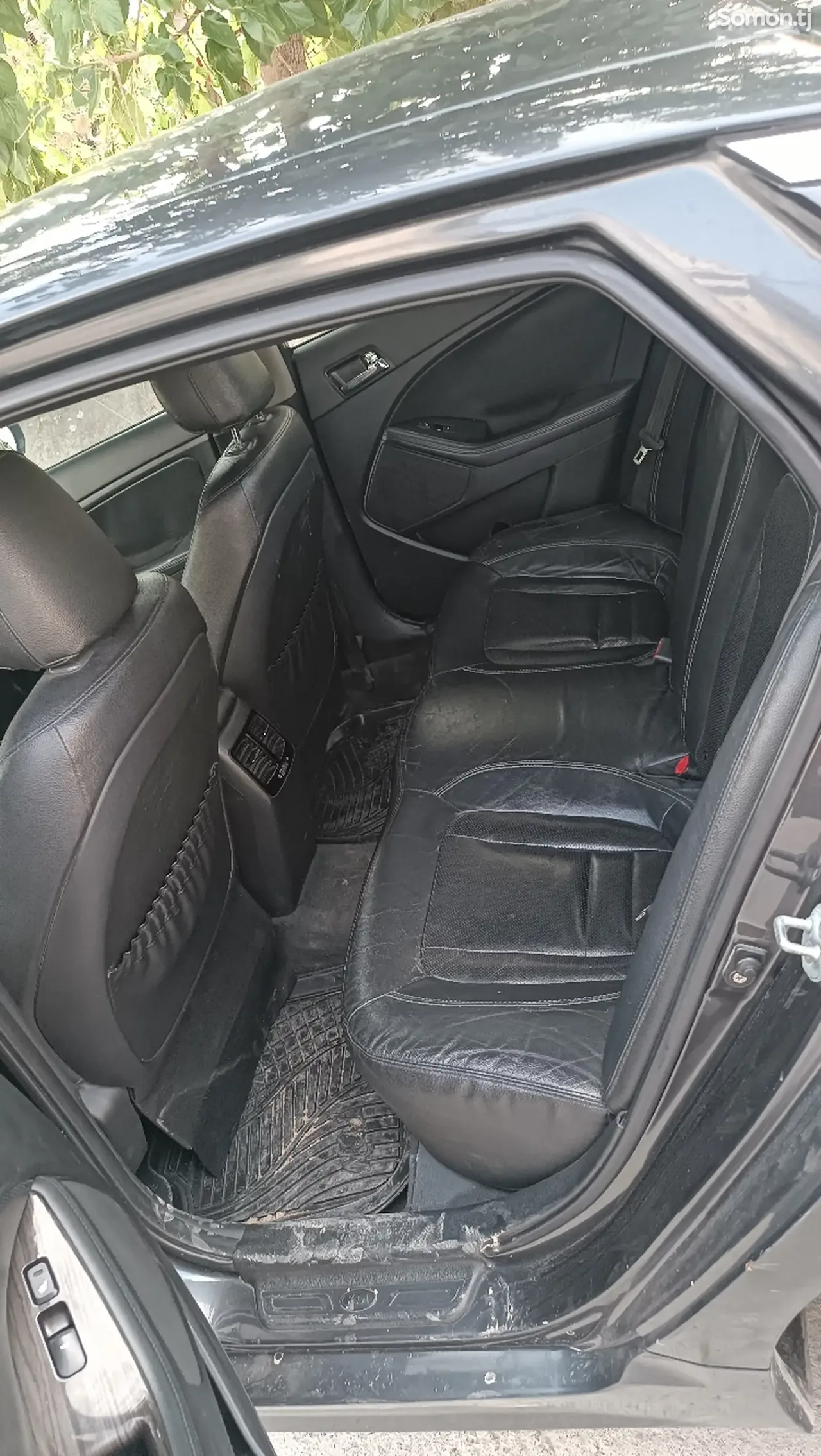 Kia K5 2011 · 2.0 AT